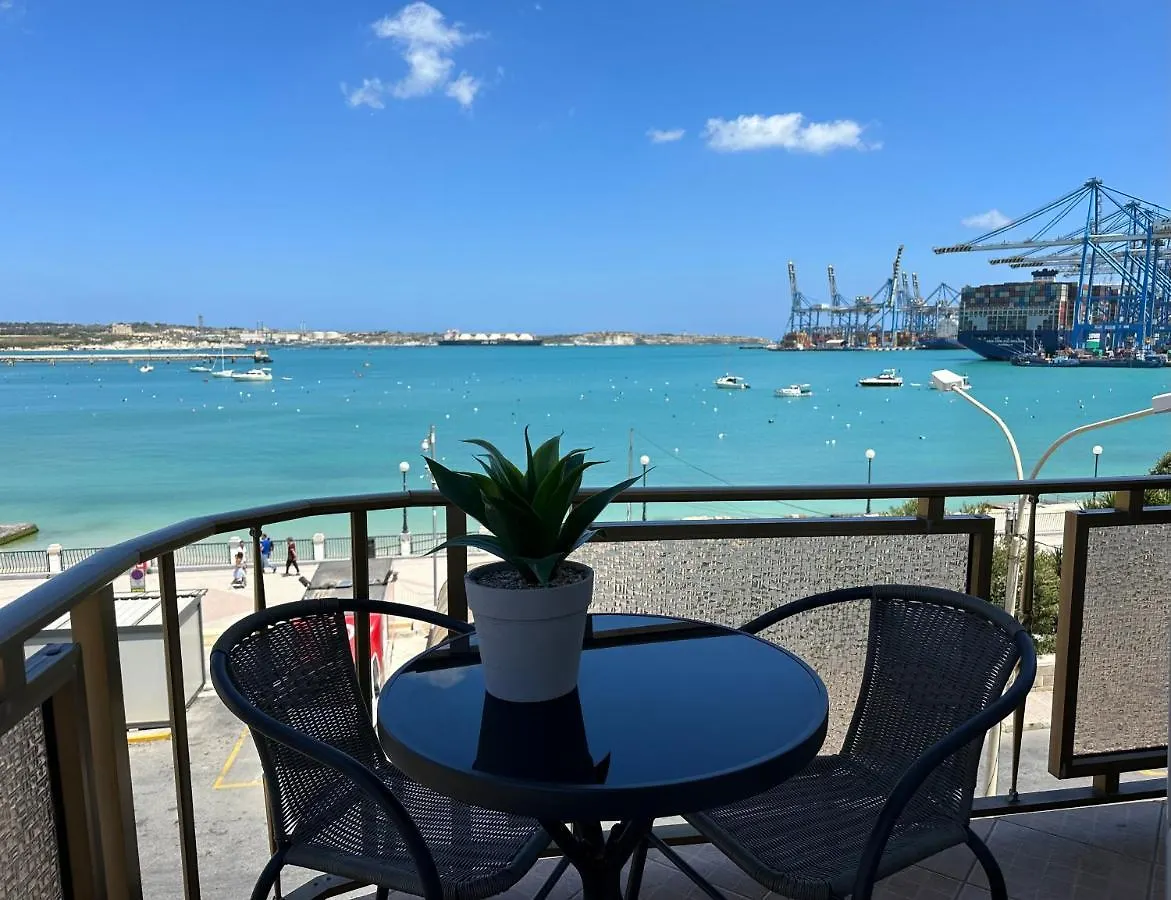 Πανσιόν The Beach House Birżebbuġa