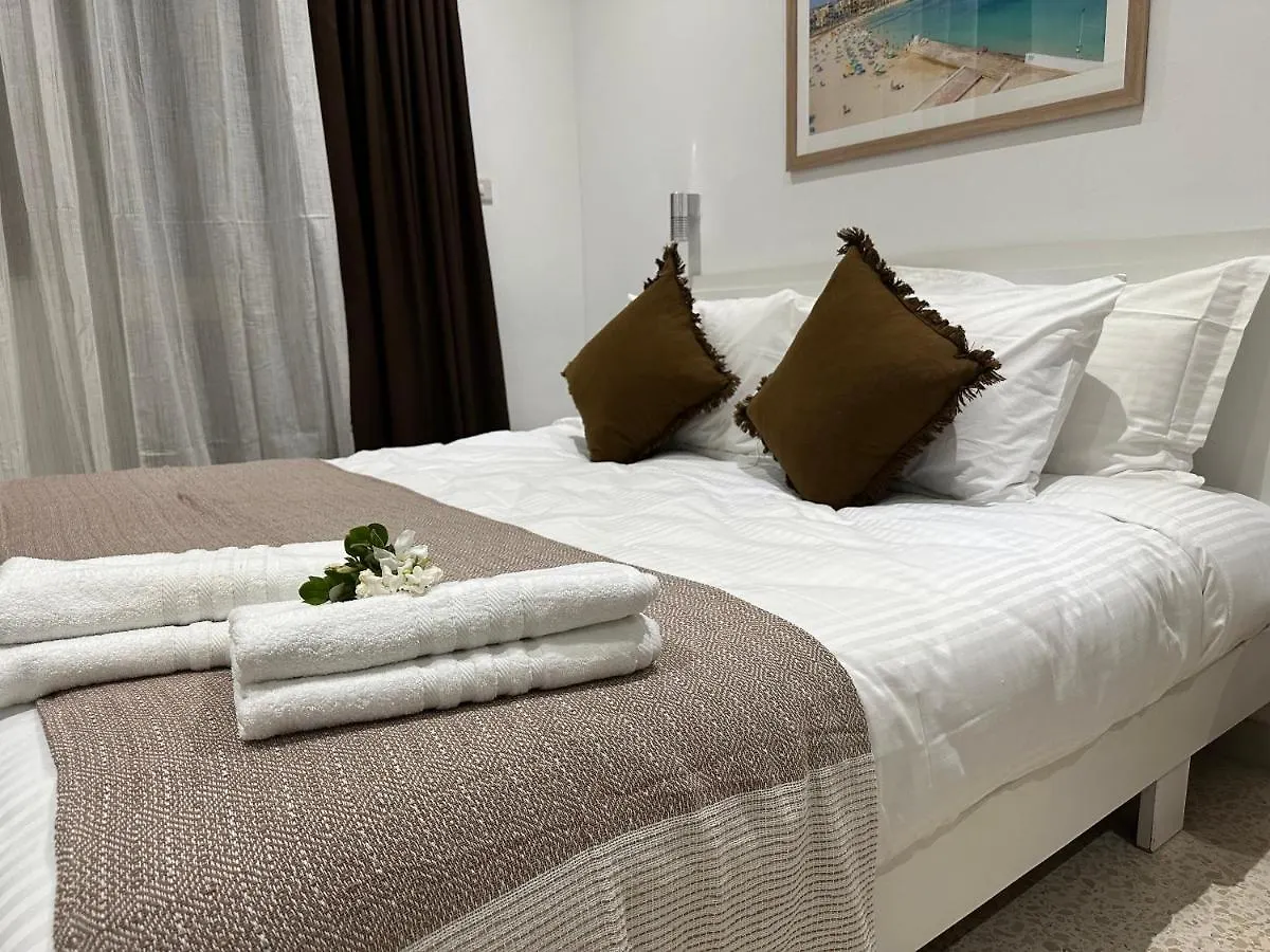 Πανσιόν The Beach House Birżebbuġa