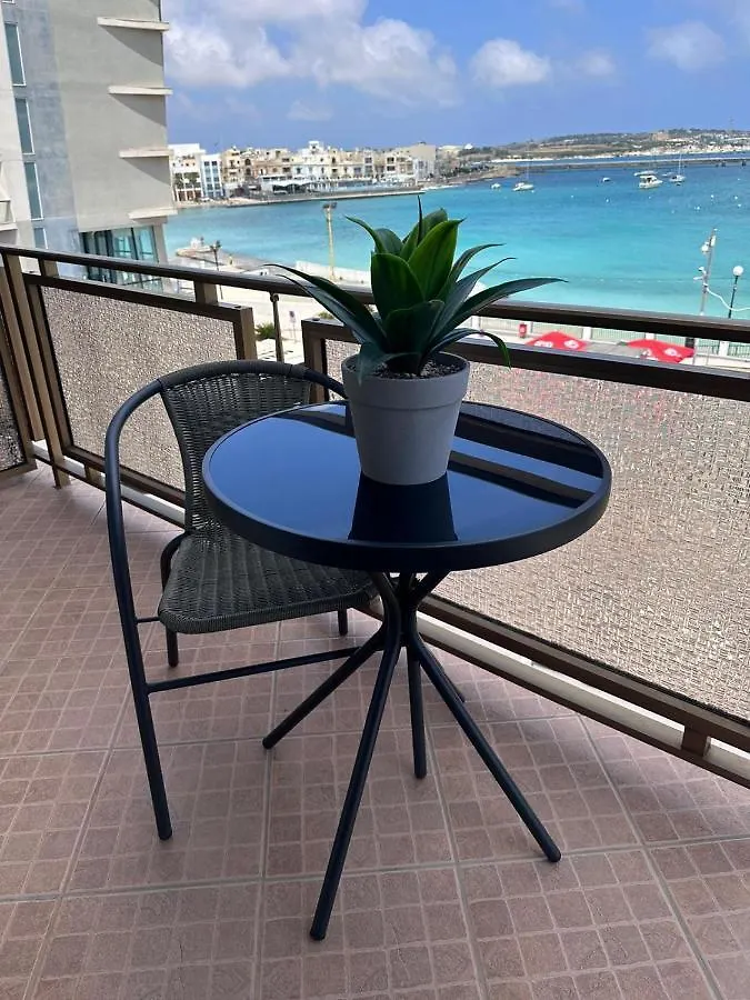 The Beach House Birzebbuga Guest house
